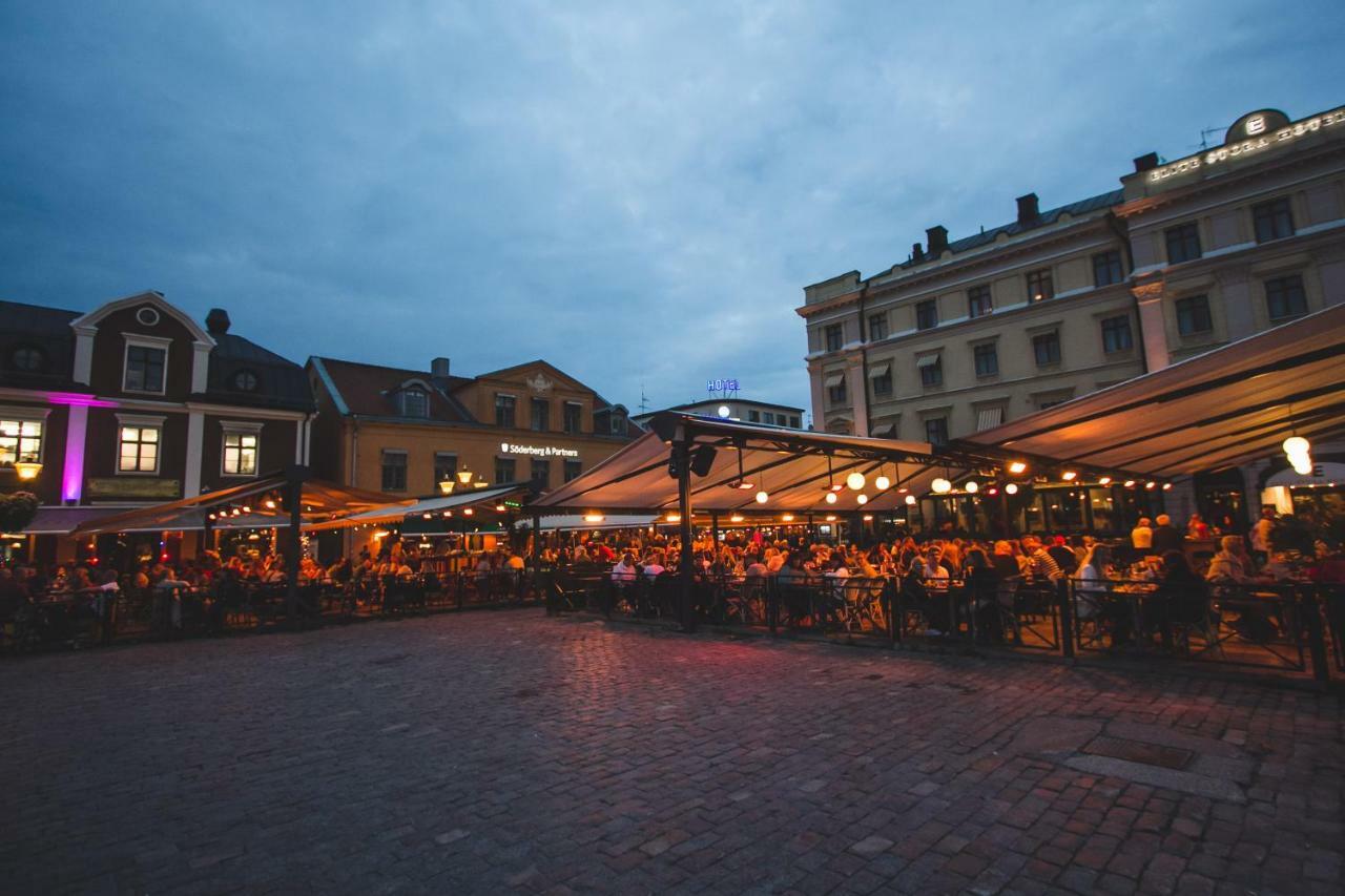 Sky Hotel City Apartments Linköping Zewnętrze zdjęcie